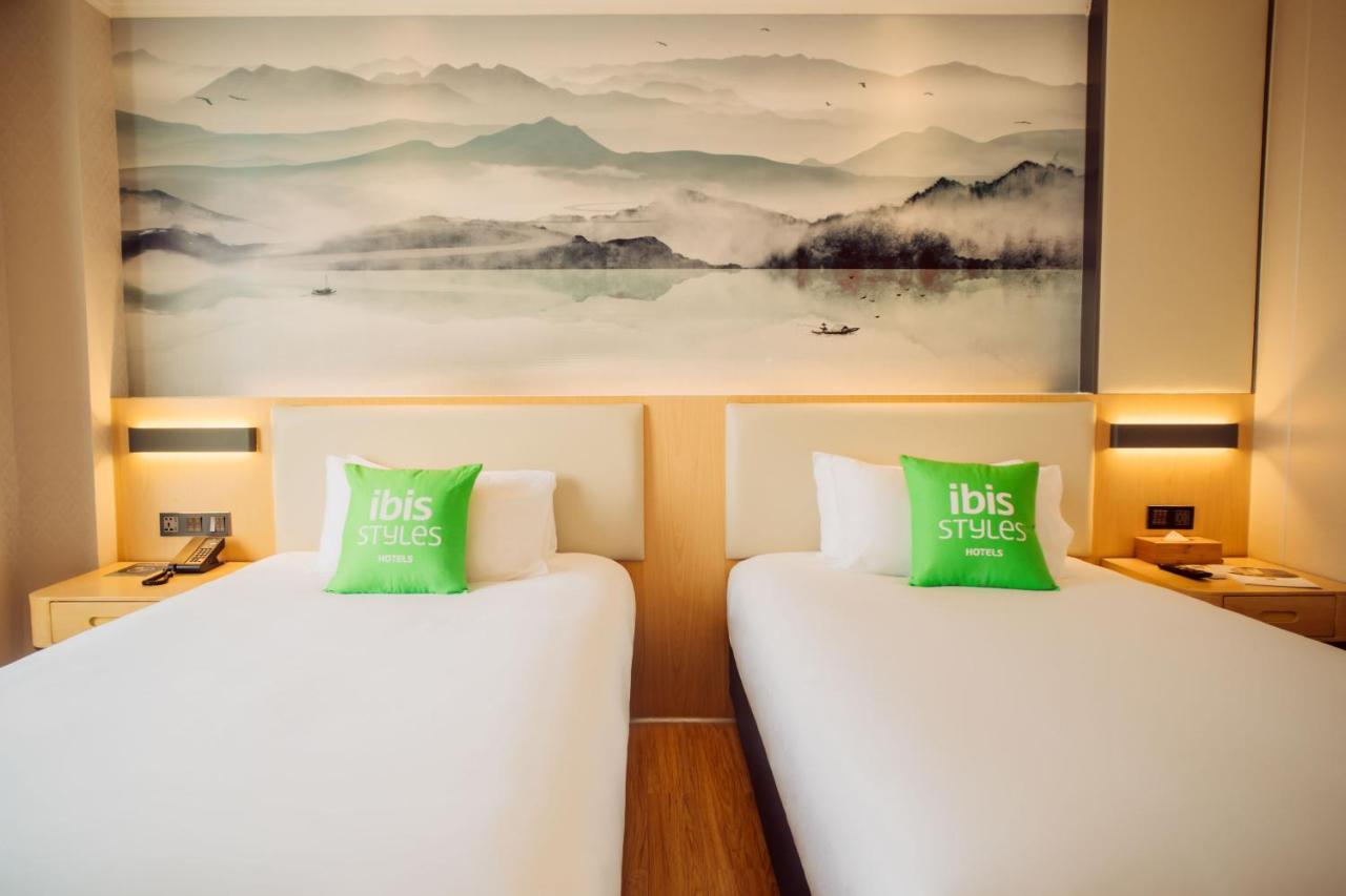 Ibis Styles Guangzhou Panyu Shiqiao Hotel Esterno foto