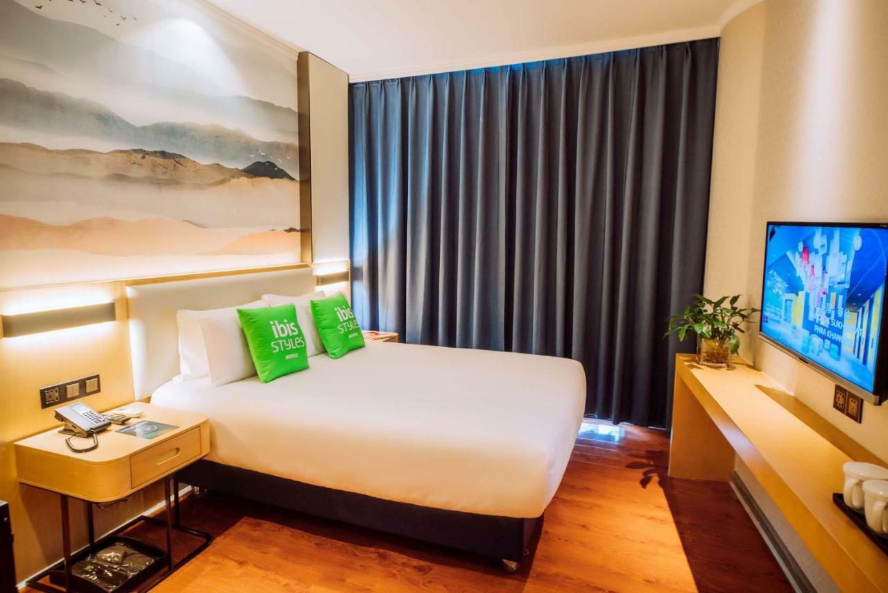 Ibis Styles Guangzhou Panyu Shiqiao Hotel Esterno foto